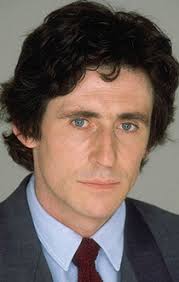 Gabriel Byrne